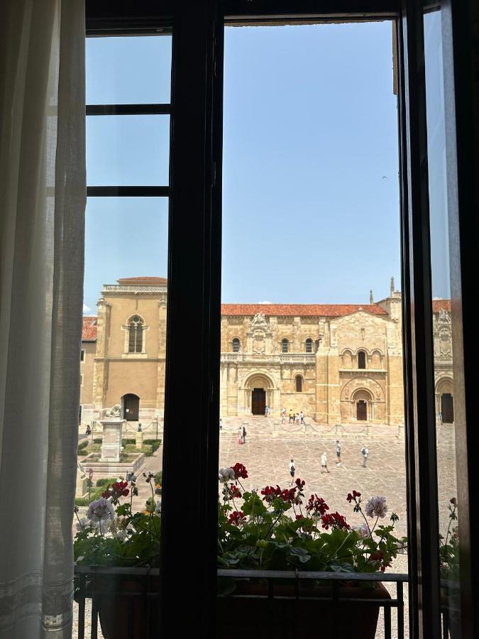 Hostal Restaurante Boccalino 레온 외부 사진