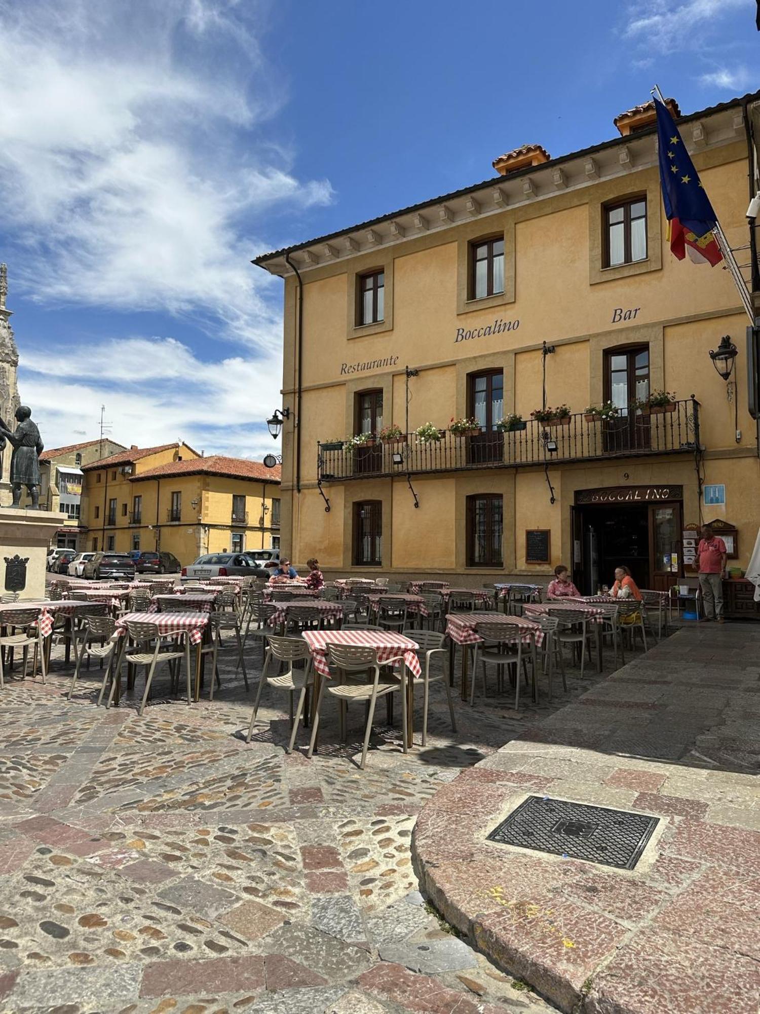 Hostal Restaurante Boccalino 레온 외부 사진