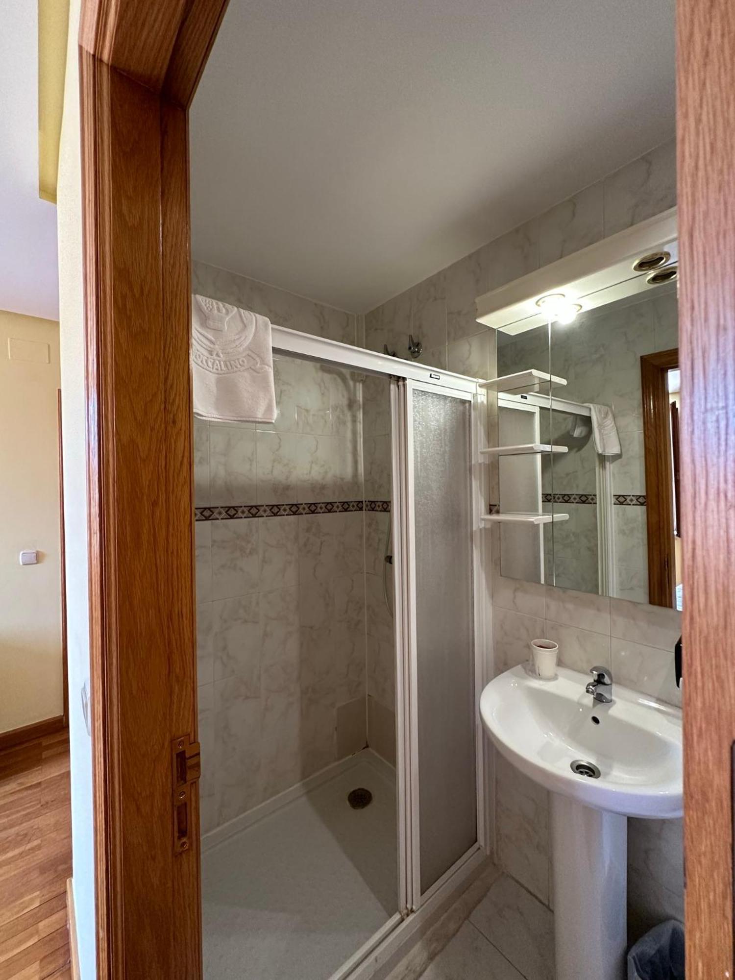Hostal Restaurante Boccalino 레온 외부 사진
